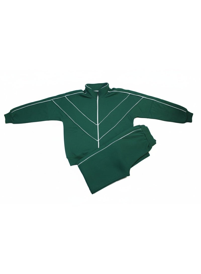 Women’s Green Winter Sports Set – Modern and Comfortable Design Made from Melton Cotton for Warmth in Cold Weather and Daily Wear – Zip-Up Top and Practical Pocketed Pants That Can Be Styled with Other Pieces - Image 3